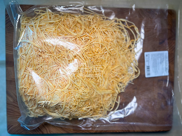Сырный продукт ФЕРМЕРСКИЙ паутинка с паприкой в Октябрьском