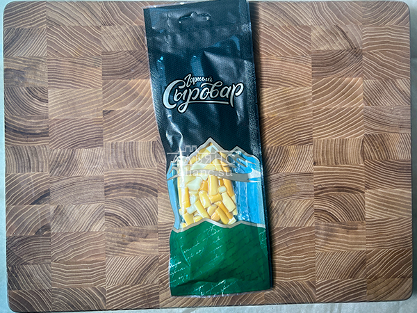 Сыр 60 гр ГОРНЫЙ СЫРОВАР (Бочонок копчёный) в Октябрьском