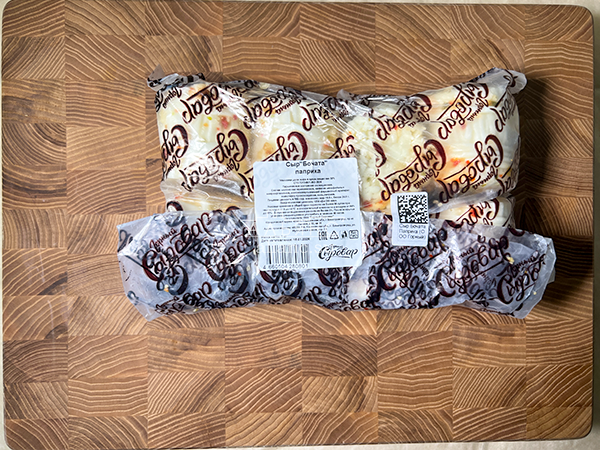 Сыр 1 кг ГОРНЫЙ СЫРОВАР (Бочата паприка) в Октябрьском