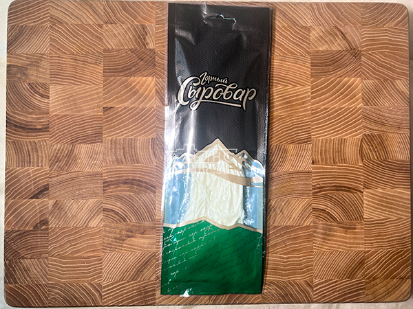 Сыр 60 гр ГОРНЫЙ СЫРОВАР (Паутинка белая с укропом и чесноком) в Октябрьском