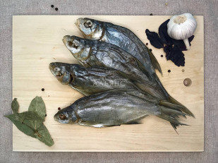 Колбаски сырокопченые 